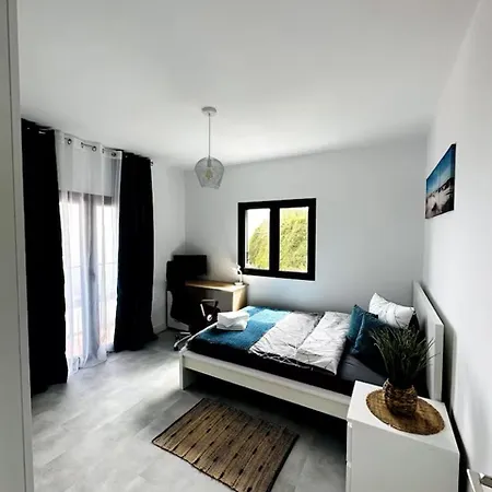 Coliving شقة فونشال