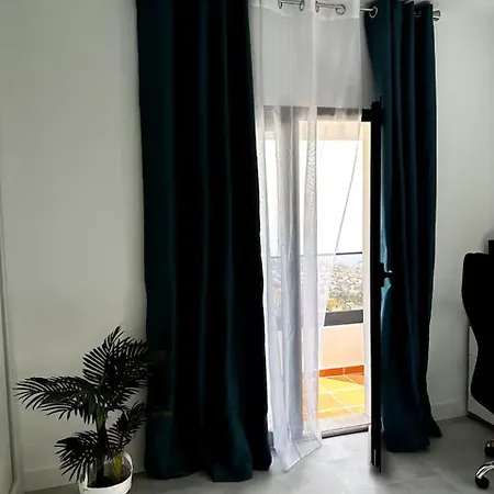 Coliving * Funchal (Madeira)
